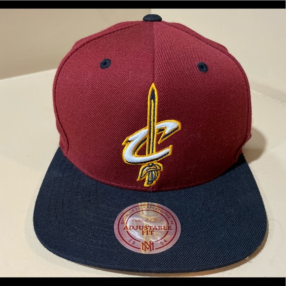 lebron snapback